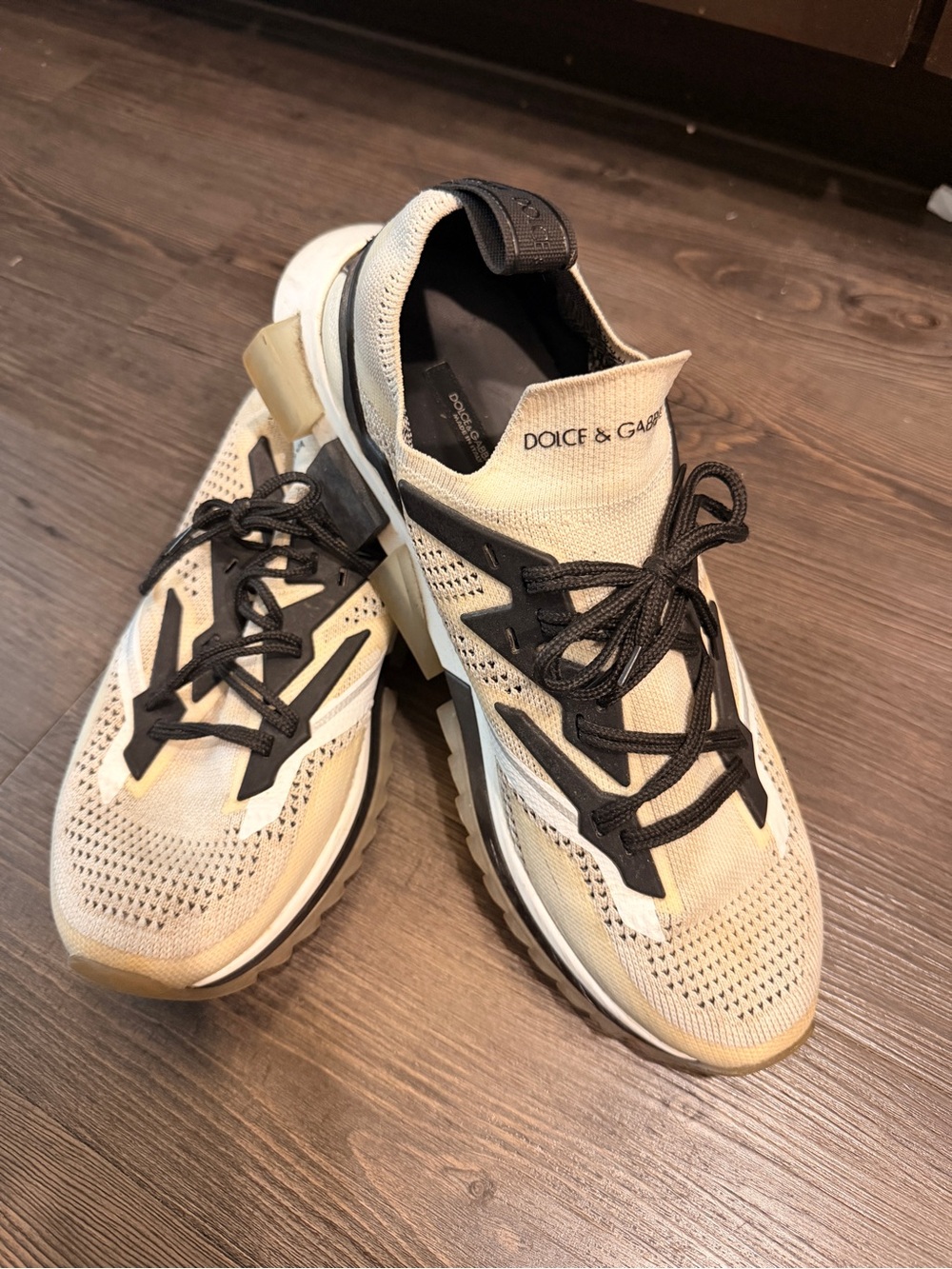 Dolce & Gabbana Men's Cream and Black Knit Sneakers